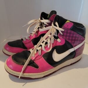 Rare Nike Dunk High 7y Women's 8.5 380648-008 Black/White-Desert Pink